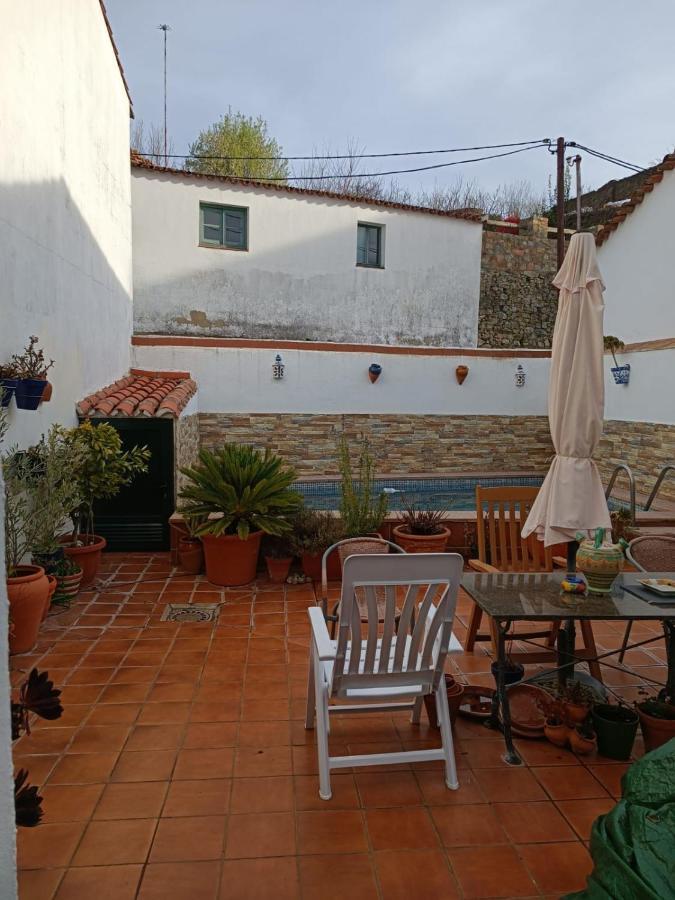 Acogedora Casa De Pueblo Con Piscina Villa Фуентееридос Екстериор снимка